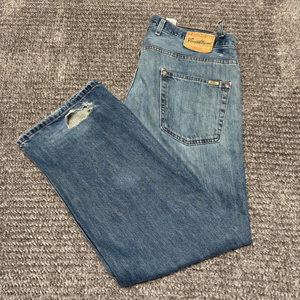 Levi Strauss Signature Mens Jeans 38x32 Loose‎ Straight Leg Distressed Denim